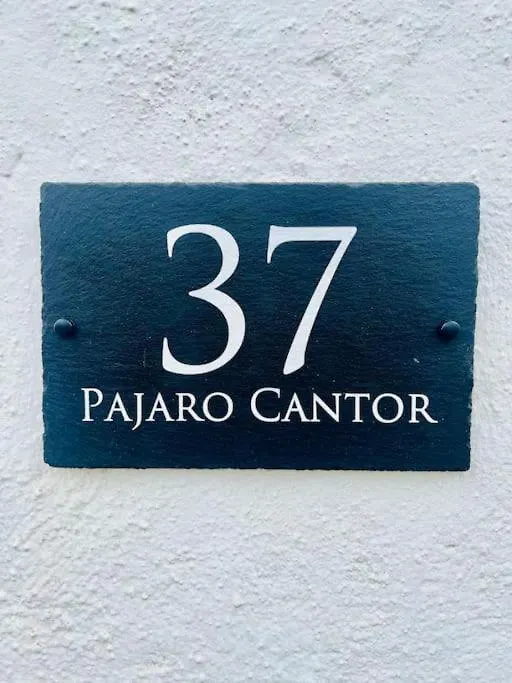 Pajaro Cantor Hoyo 16 Fuengirola Holiday home